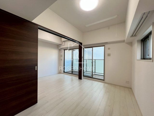 エステムコート中之島GATEⅡの洋室