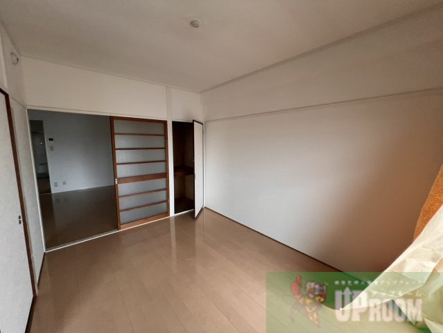 レジデンス西村の居間・リビング