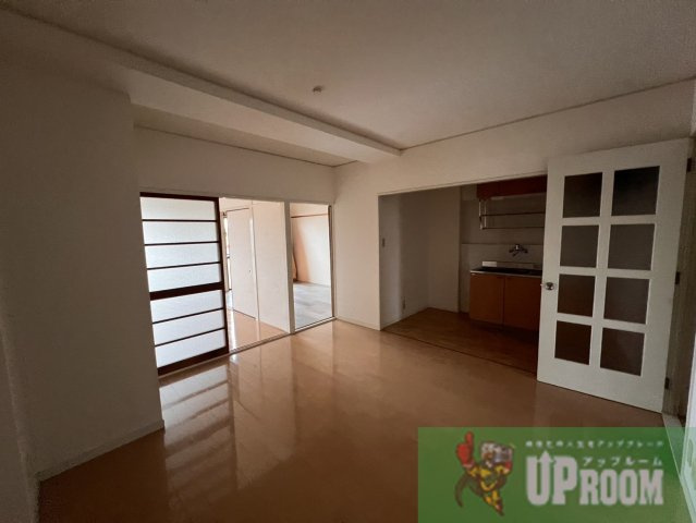 レジデンス西村の居間・リビング