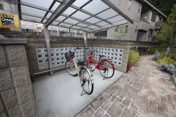 生駒市西松ケ丘のアパートのその他