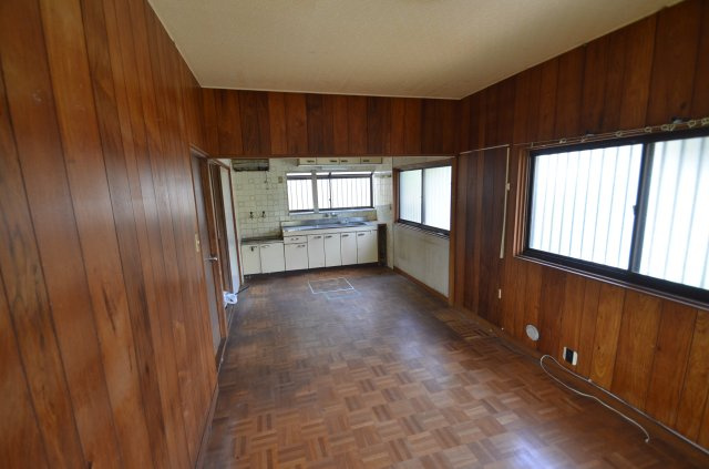 中古住宅（八幡東区中尾三丁目）の居間・リビング|令和７年７月６日撮影　