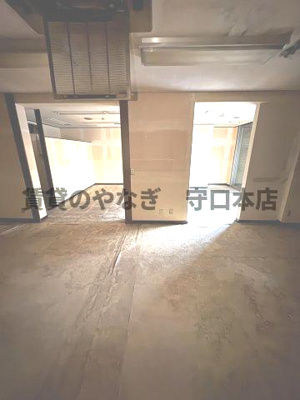 【内装】 | アドバンス小路