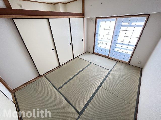 光明池駅前１号棟の和室
