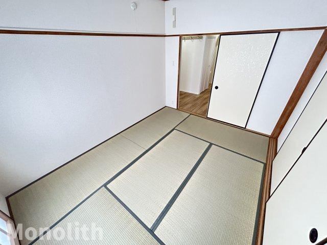 光明池駅前１号棟の和室