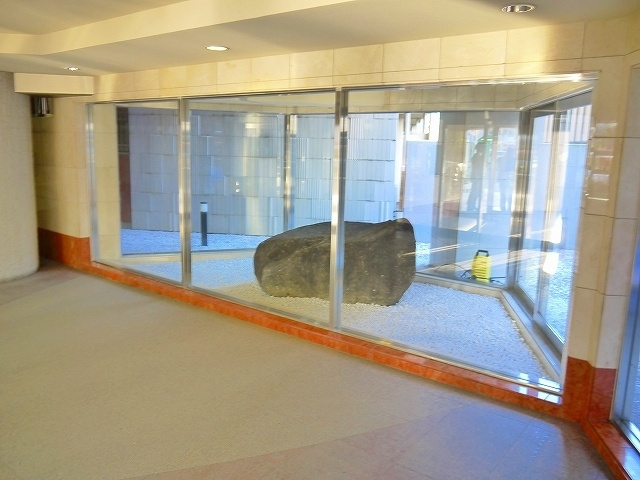 センチュリーアスカⅨのエントランス|清潔なエントランスです