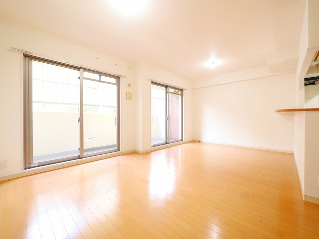 センチュリーアスカⅨの居間・リビング|ゆったり過ごせるリビングです