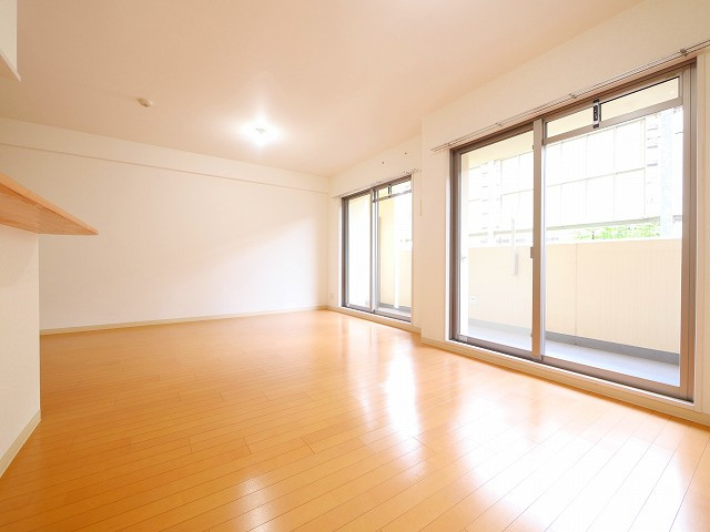 センチュリーアスカⅨの居間・リビング|使いやすいリビングです