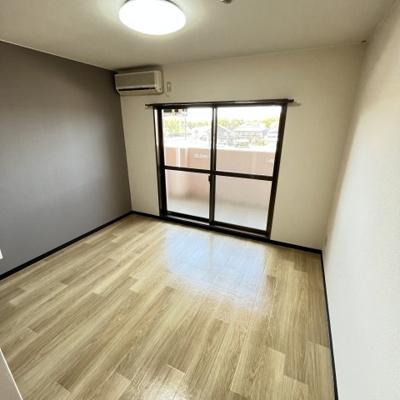 【居間・リビング】 | サンタウン竹鼻B棟