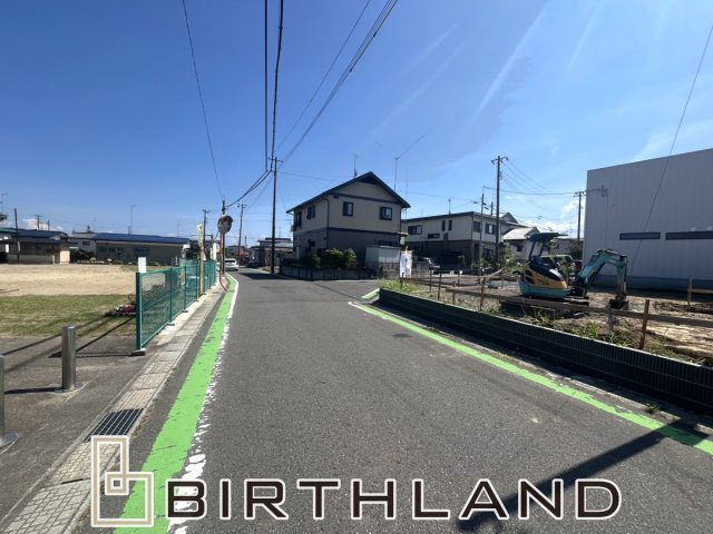 新築戸建・建売　郡山市富田町14期　GRAFARE　全1棟の前面道路含む現地写真