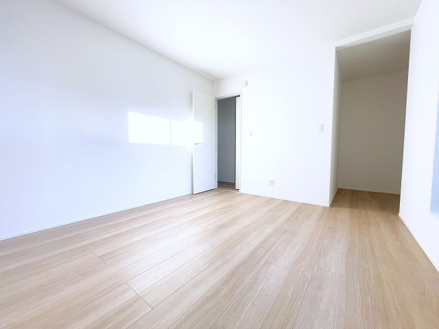 新築戸建・建売　郡山市富田町14期　GRAFARE　全1棟の洋室