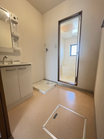 カーロⅡの洗面所