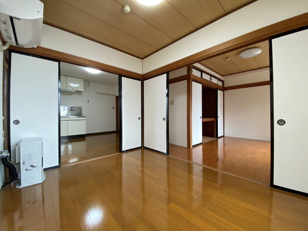 マンションストークの内装
