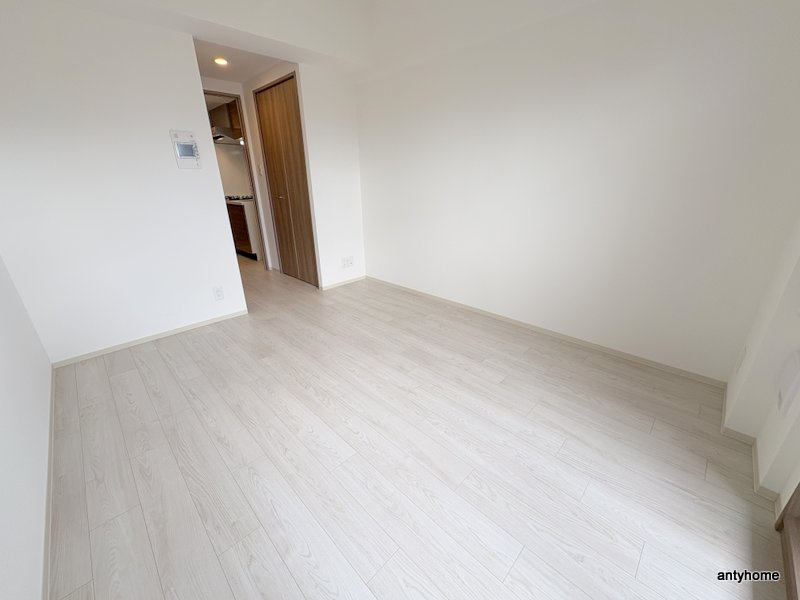 Alivis福島海老江　仲介手数料無料の洋室