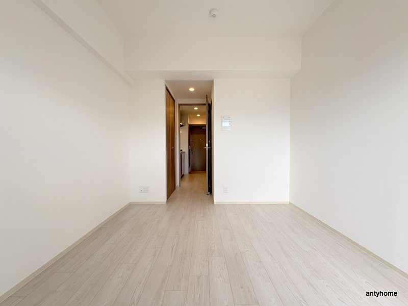 Alivis福島海老江　仲介手数料無料の居間・リビング