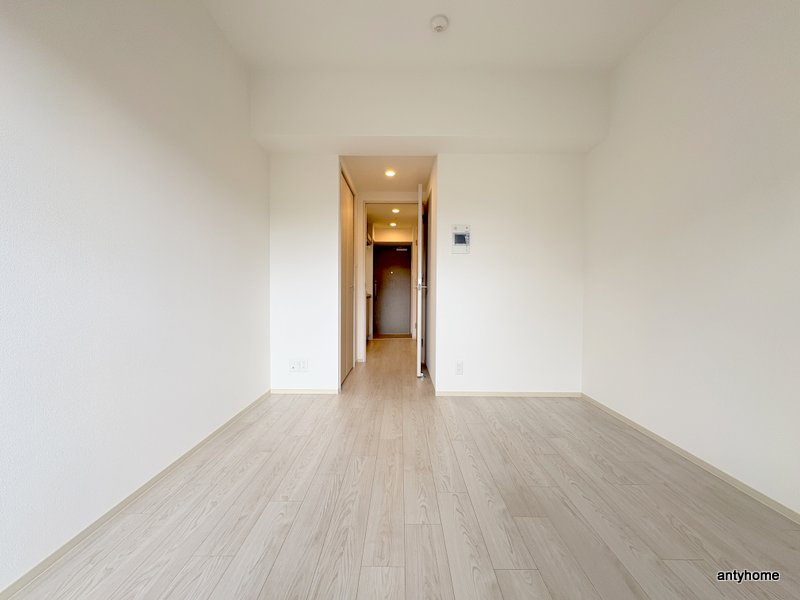 Alivis福島海老江　仲介手数料無料の居間・リビング