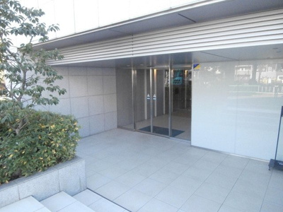 【エントランス】 | イニシア上池袋 | オートロック完備のエントランスです
