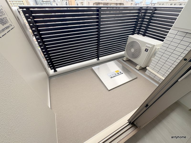 Alivis福島海老江　仲介手数料無料のバルコニー