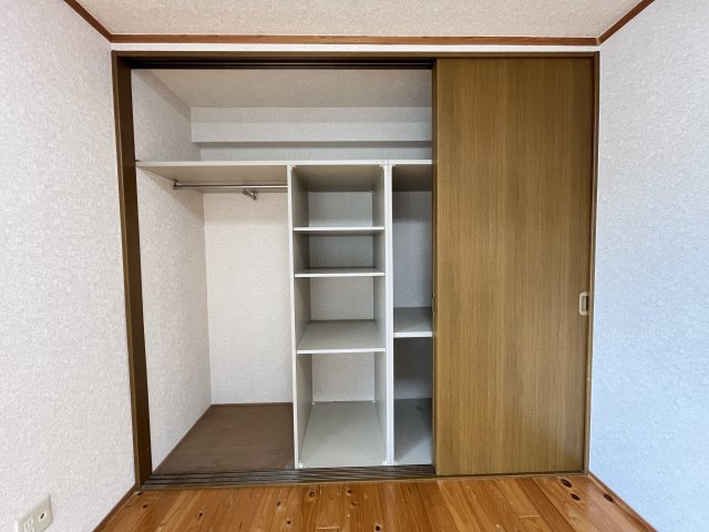 真装マンションの収納