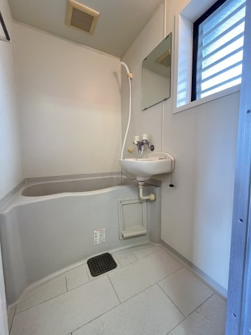 真装マンションの浴室