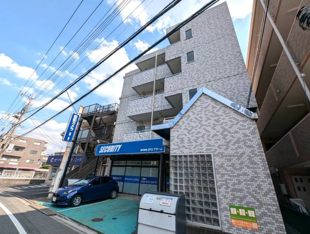 さいたま市桜区西堀３丁目の賃貸マンションの外観
