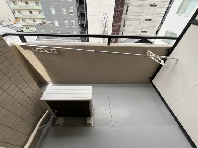 深江ビルのバルコニー