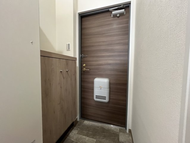 深江ビルの玄関