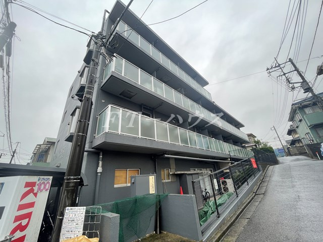 ＧＡＲＤＥＮ　ＣＯＵＲＴ　ＦＵＮＡＢＡＳＨＩの外観