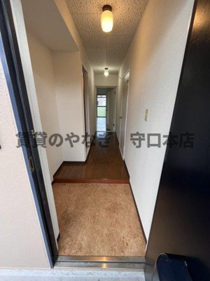 【玄関】 | リバティーコート