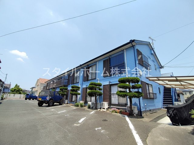 レスカール二本松の外観|落ち着いた雰囲気の外観です