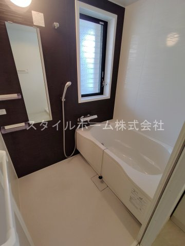 サンライズふたがわの浴室