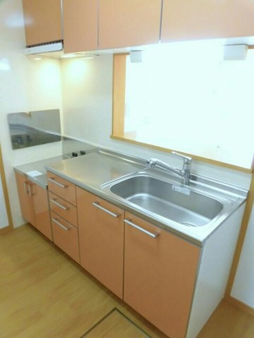 ユイロン・栄のキッチン|きれいなキッチンです