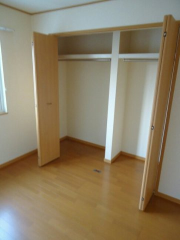 ユイロン・栄の収納|収納スペース豊富です