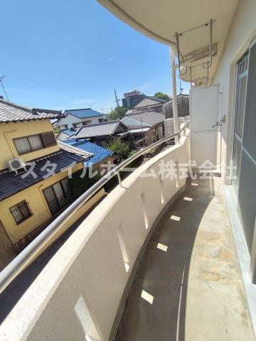 マンションとよかわのバルコニー