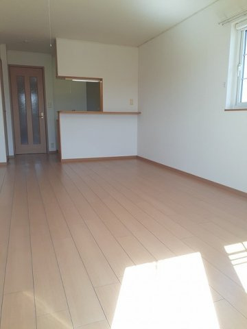 カルムプロムナードの居間・リビング|ゆったりとしたリビングです