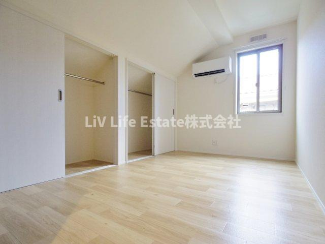 光町2丁目戸建の寝室