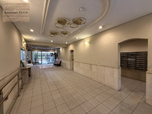 シャルマンコーポ野江第一期のエントランス