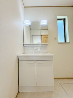 【独立洗面台】 | 川越市郭町2丁目　新築分譲　「本川越駅」徒歩21分　敷地32坪　【川越小学区】