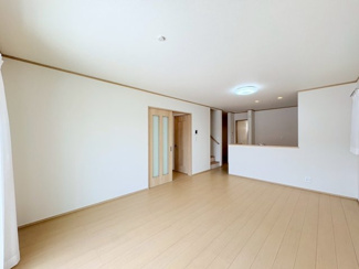 【居間・リビング】 | 川越市郭町2丁目　新築分譲　「本川越駅」徒歩21分　敷地32坪　【川越小学区】