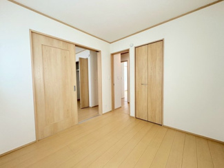 【洋室】 | 川越市郭町2丁目　新築分譲　「本川越駅」徒歩21分　敷地32坪　【川越小学区】