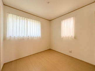 【洋室】 | 川越市郭町2丁目　新築分譲　「本川越駅」徒歩21分　敷地32坪　【川越小学区】