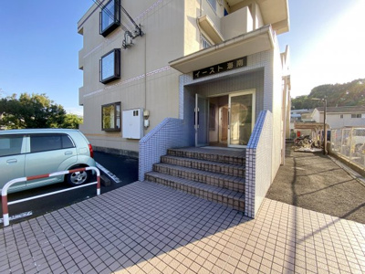 【エントランス】 | イースト海南