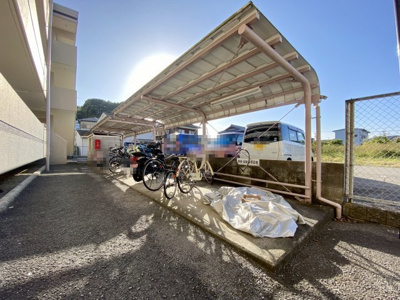 【その他共用部分】 | イースト海南 | 駐輪場