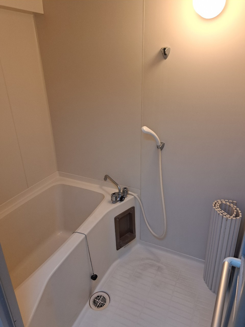 エスポワール新潟の浴室