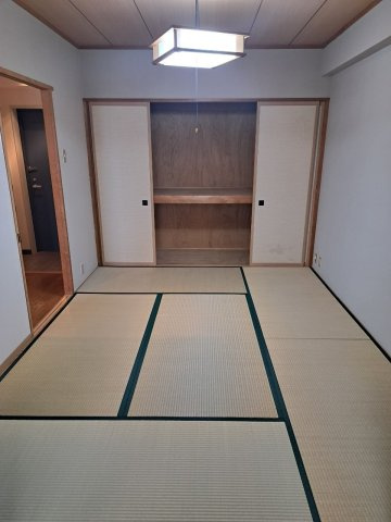 エスポワール新潟の和室