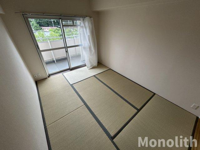 泉北鴨谷台３丁6号棟の和室