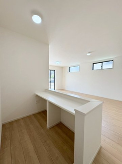 【居間・リビング】 | 狭山市狭山台一丁目　新築分譲　西武新宿線『新狭山駅』徒歩23分　【狭山台小学区】