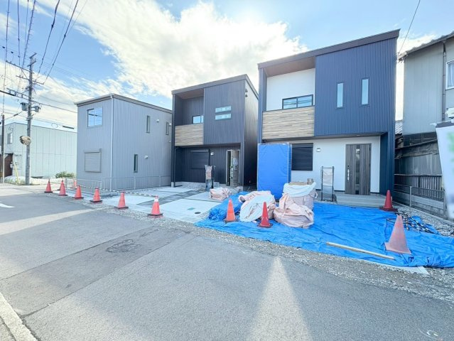 新築戸建　羽島郡笠松町松栄町Ⅱ　全３区画分譲の外観|■全体写真　
■ヤマダ不動産　株式会社リライフ　