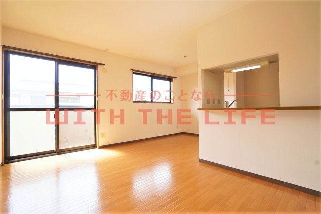 フォブールサウス【キャッシュバック対象物件】の居間・リビング