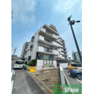 シャトー南八事の駐車場