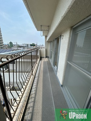 シャトー南八事のバルコニー